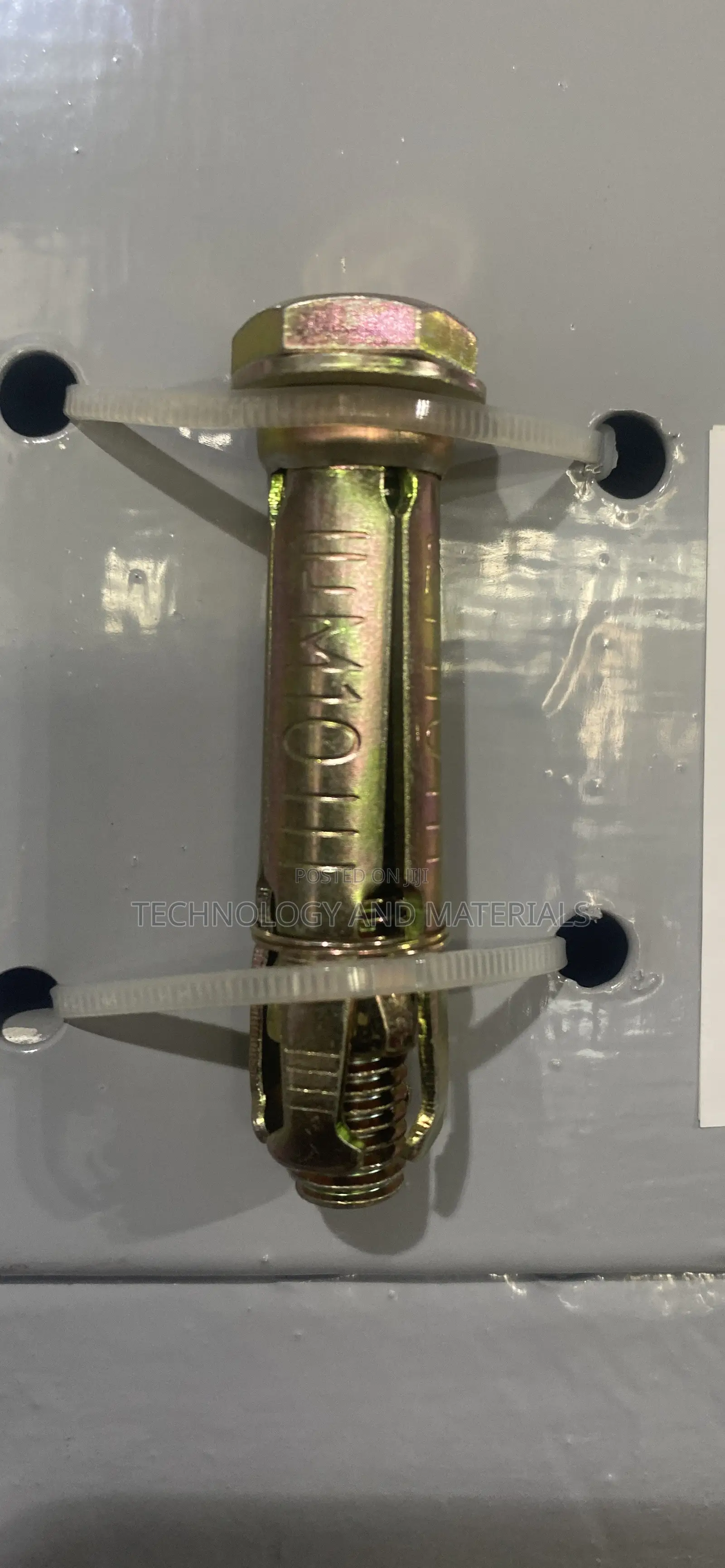 Rawl Bolt M10