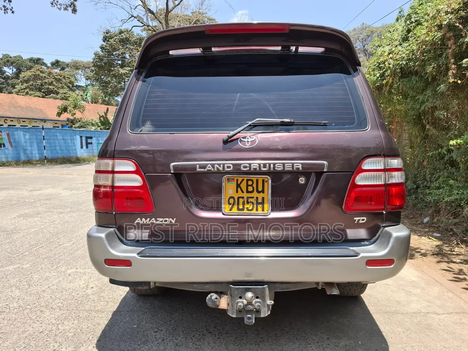 Toyota Land Cruiser 100 4.2 2006 Brown