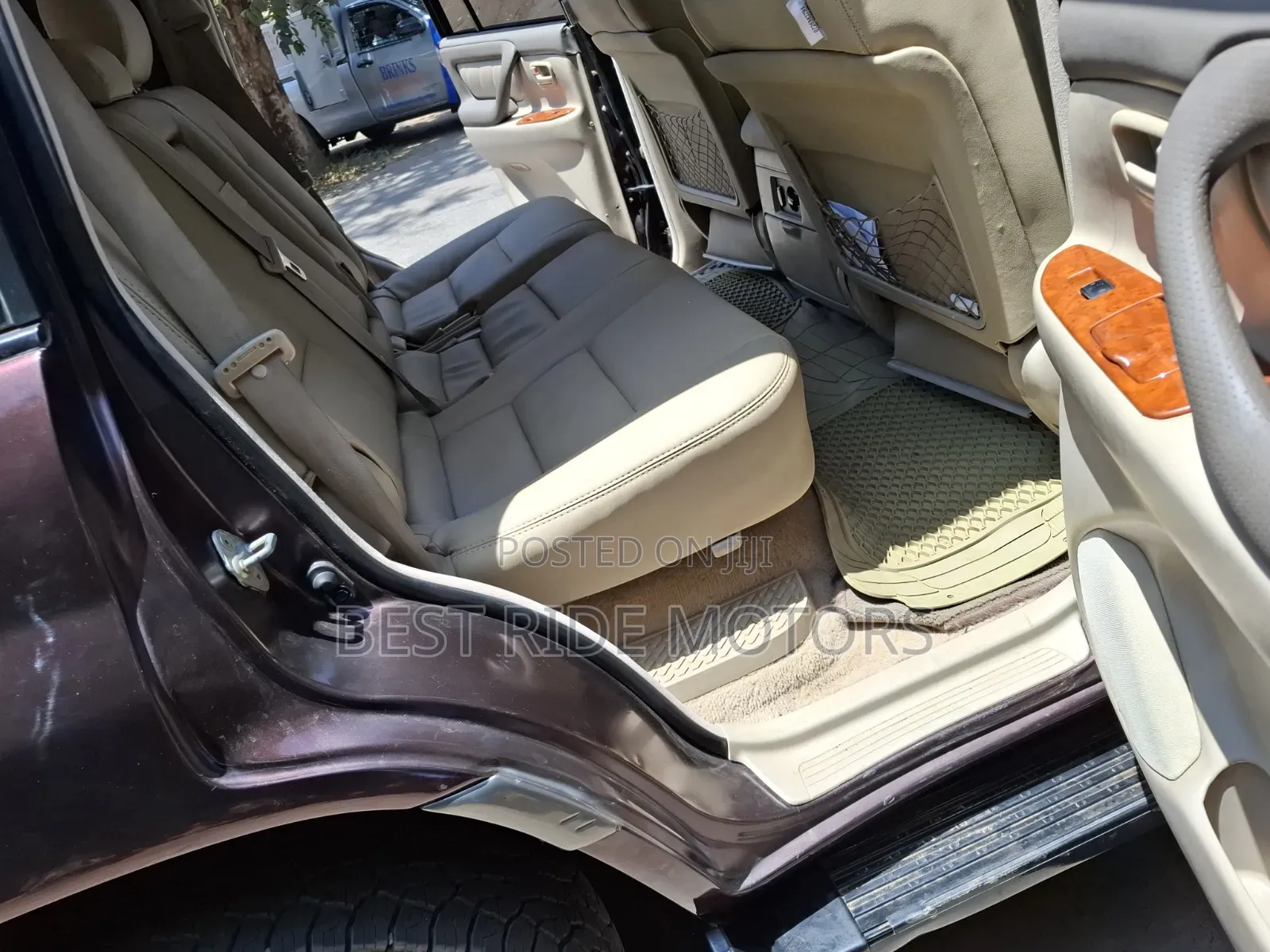 Toyota Land Cruiser 100 4.2 2006 Brown