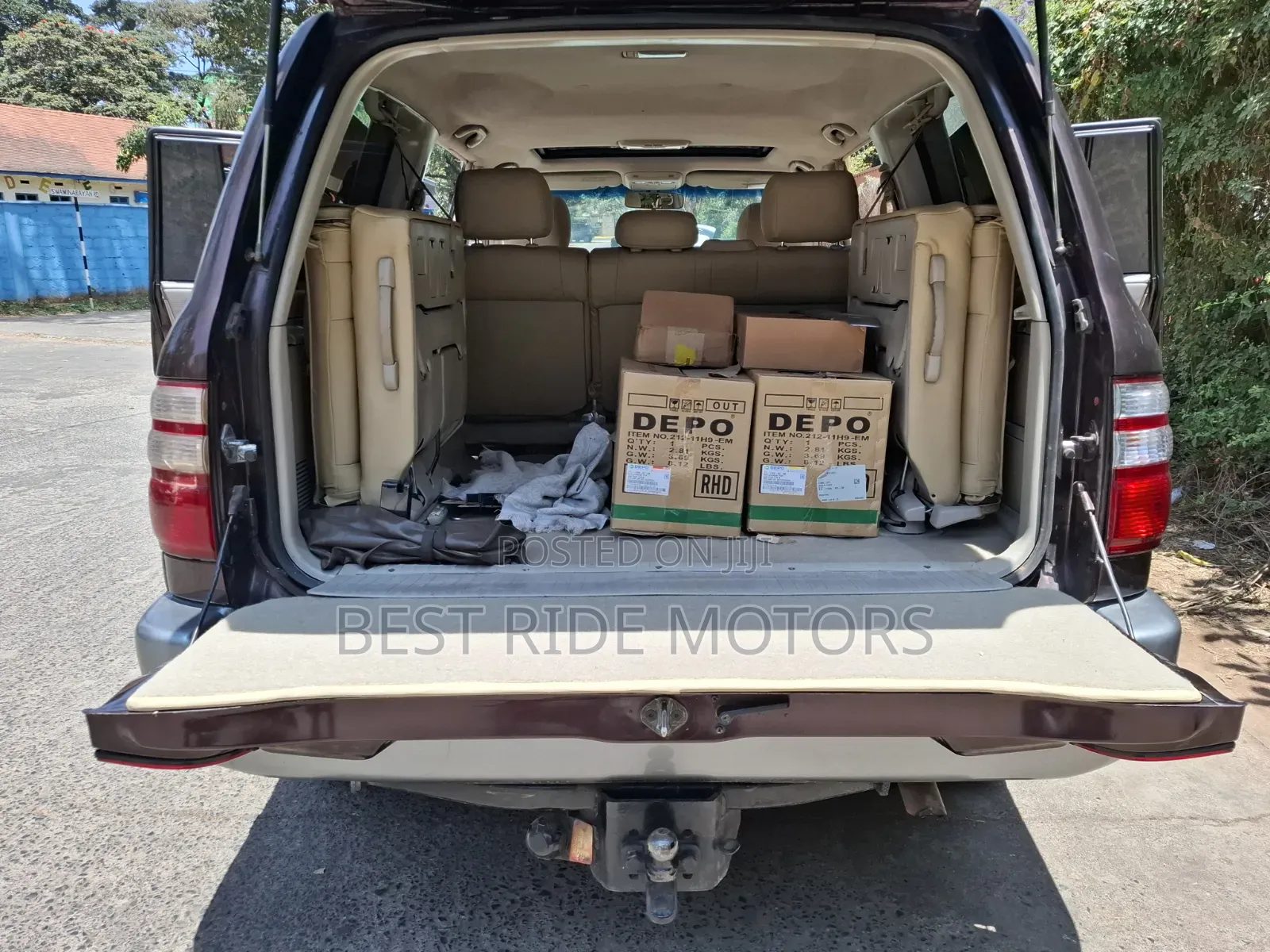 Toyota Land Cruiser 100 4.2 2006 Brown