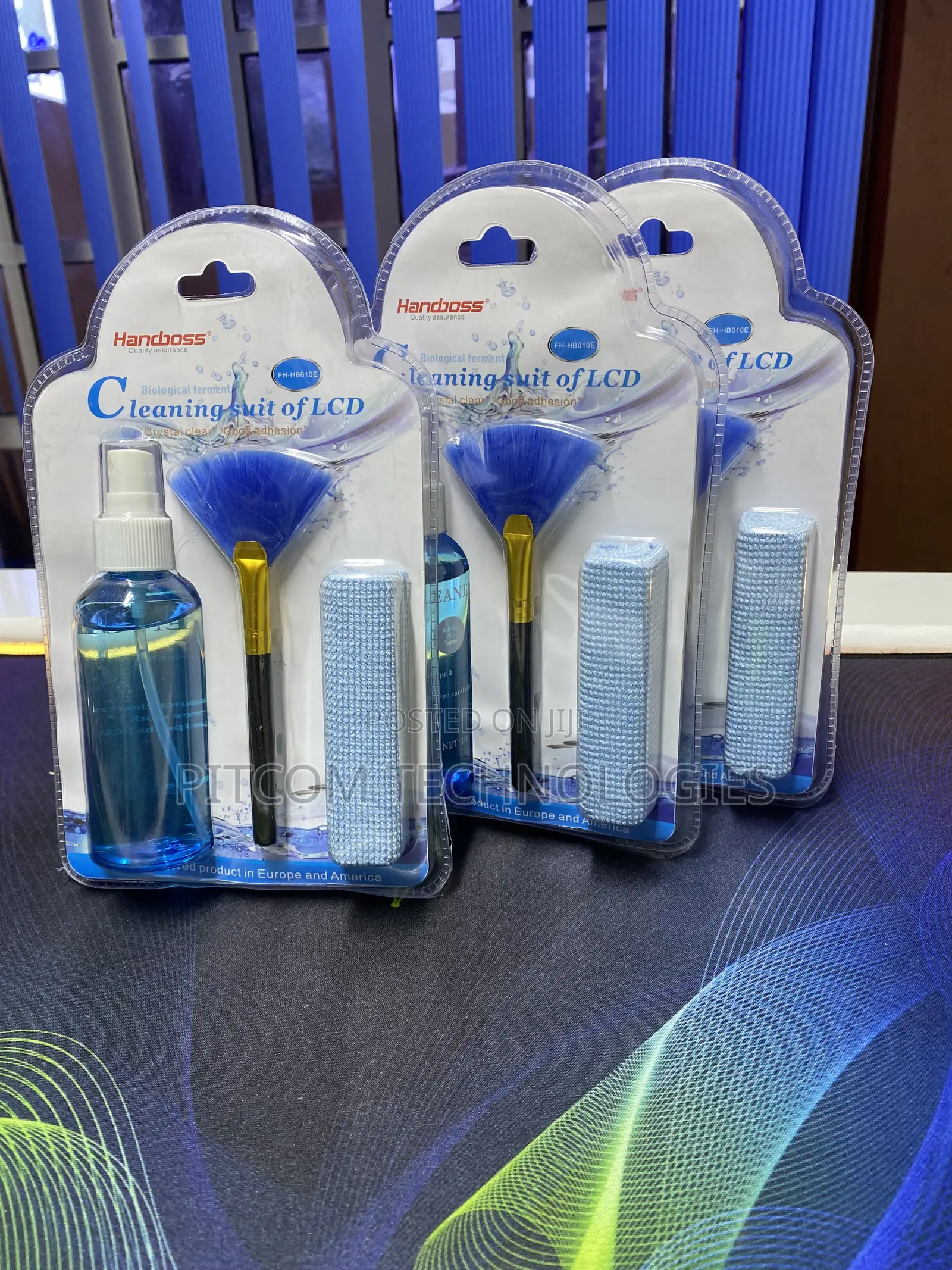 Cleaning Suit of LCD