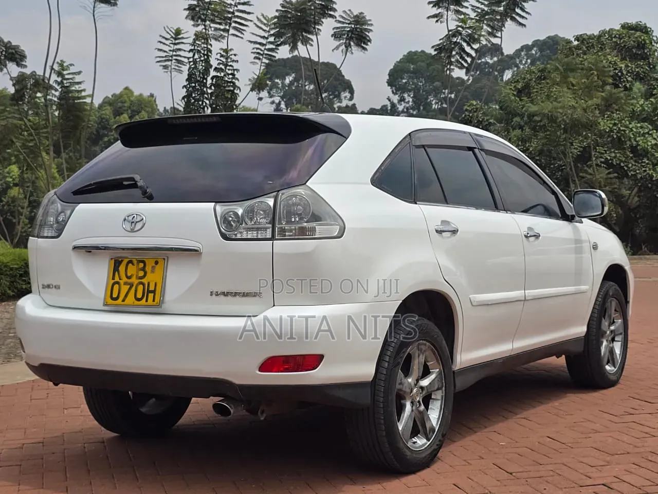 Toyota Harrier 2008 White