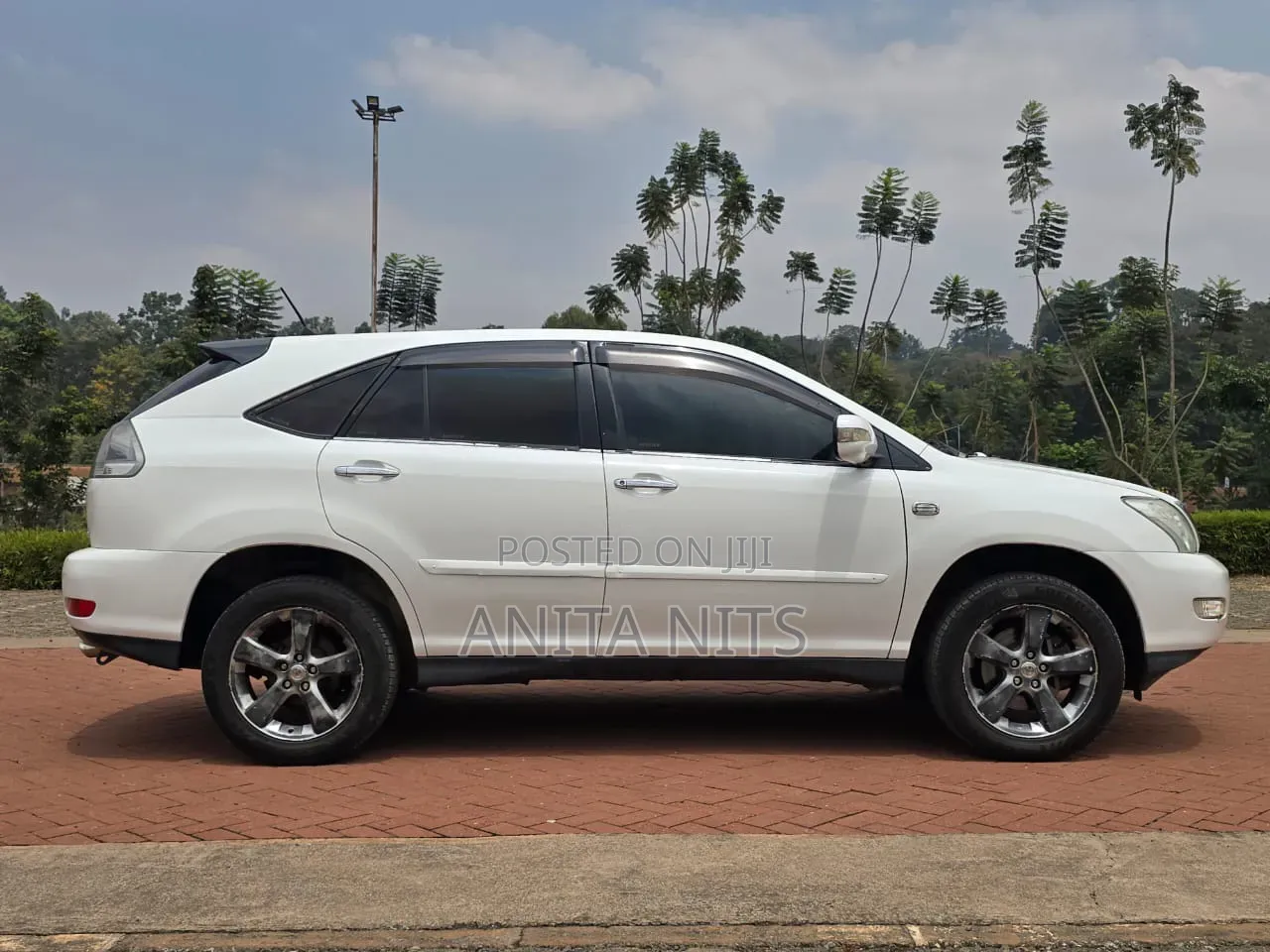 Toyota Harrier 2008 White