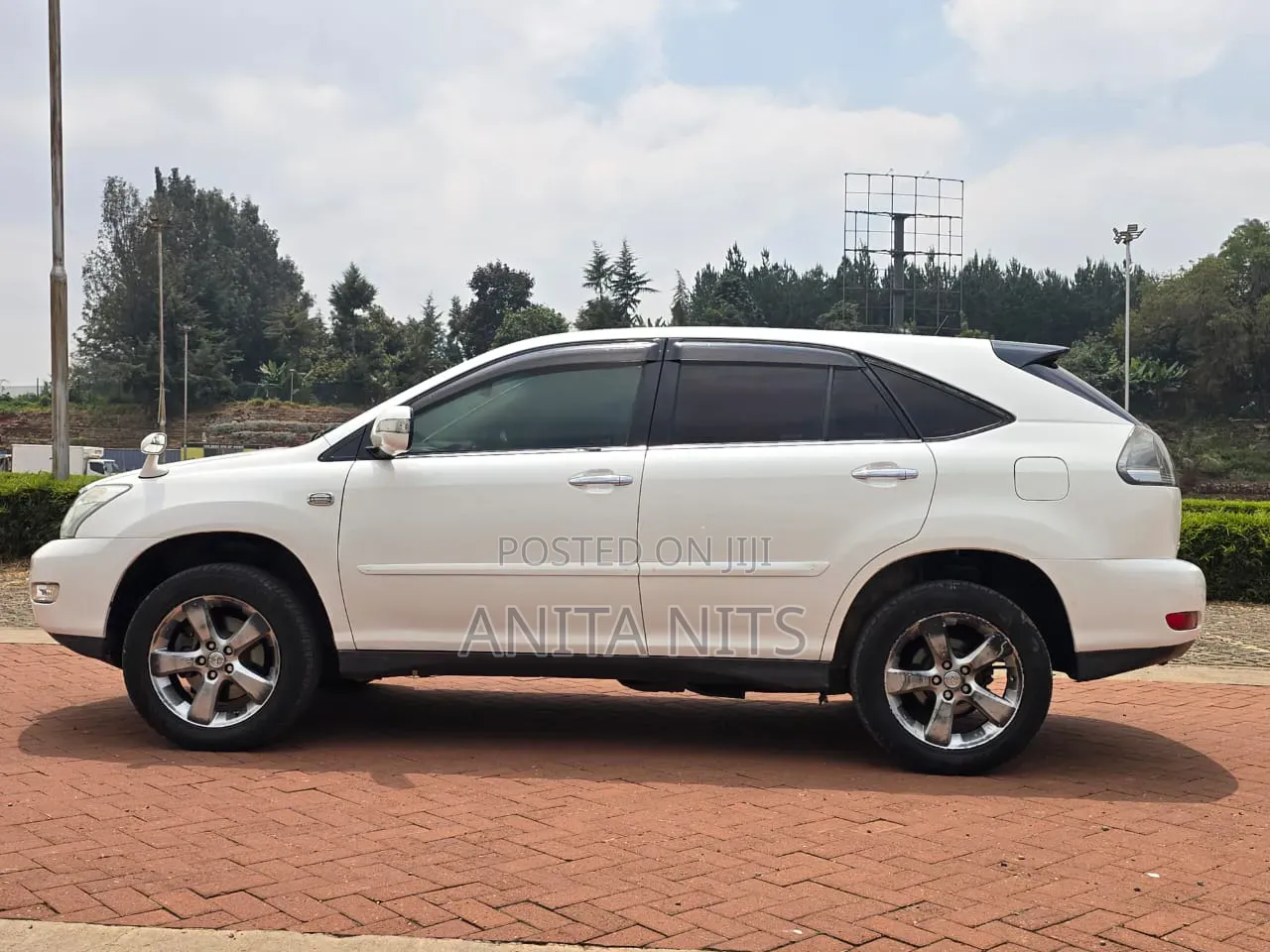 Toyota Harrier 2008 White