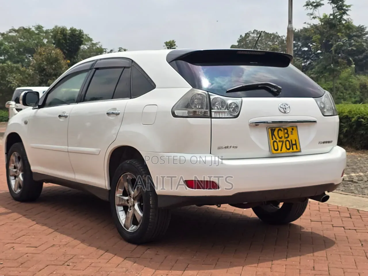 Toyota Harrier 2008 White