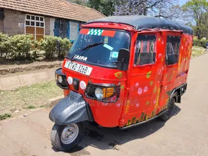 Piaggio Scooter 2025 Red