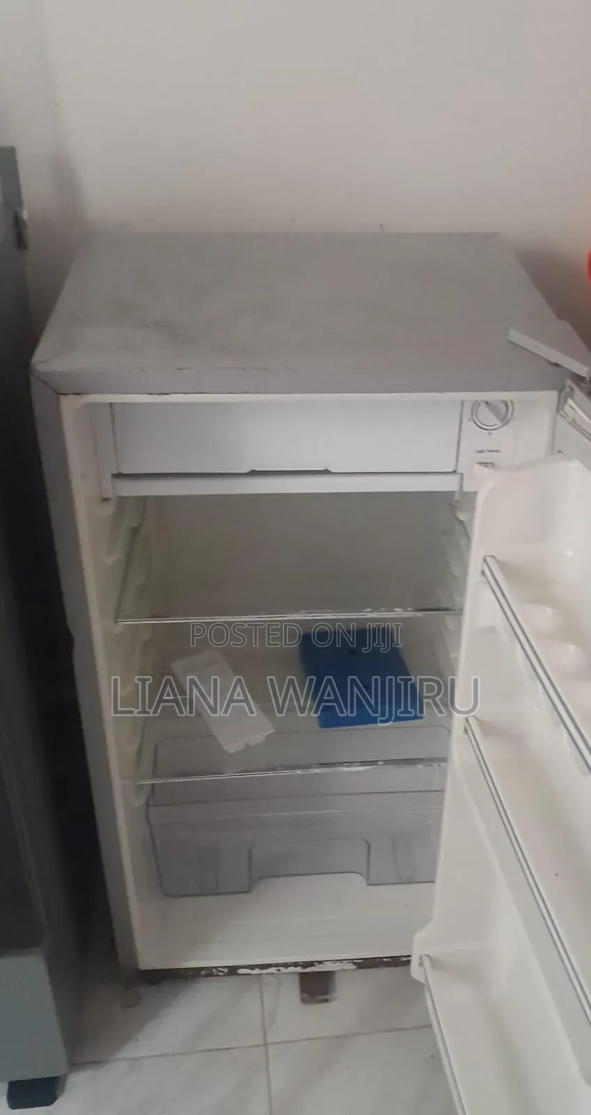 Fridge 90Litres