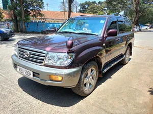 Toyota Land Cruiser 2006 Maroon