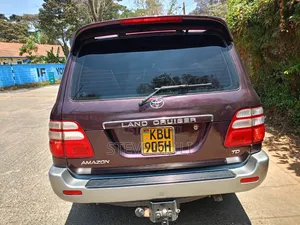 Toyota Land Cruiser 2006 Maroon