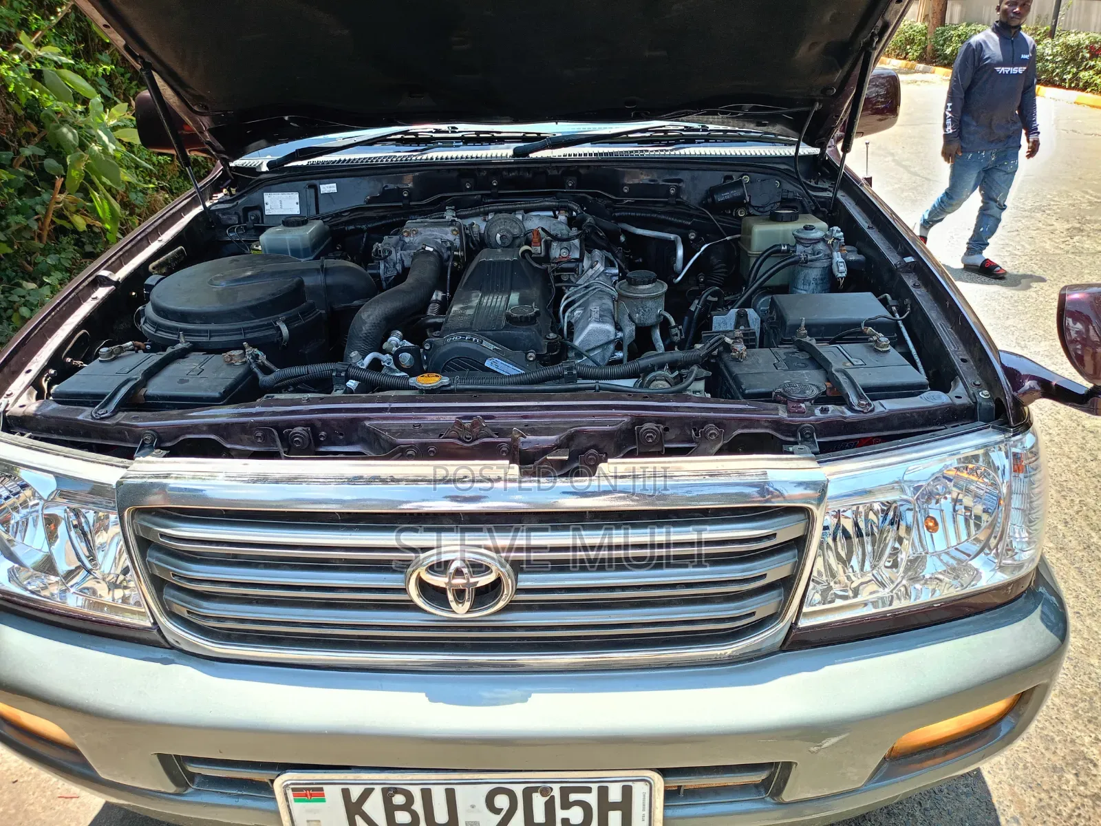 Toyota Land Cruiser 2006 Maroon