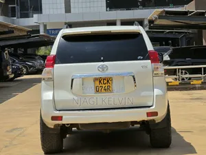 Toyota Land Cruiser Prado 2.7 i 16V 2009 White