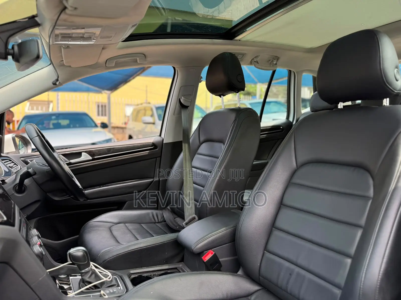 Volkswagen Golf 2019 White