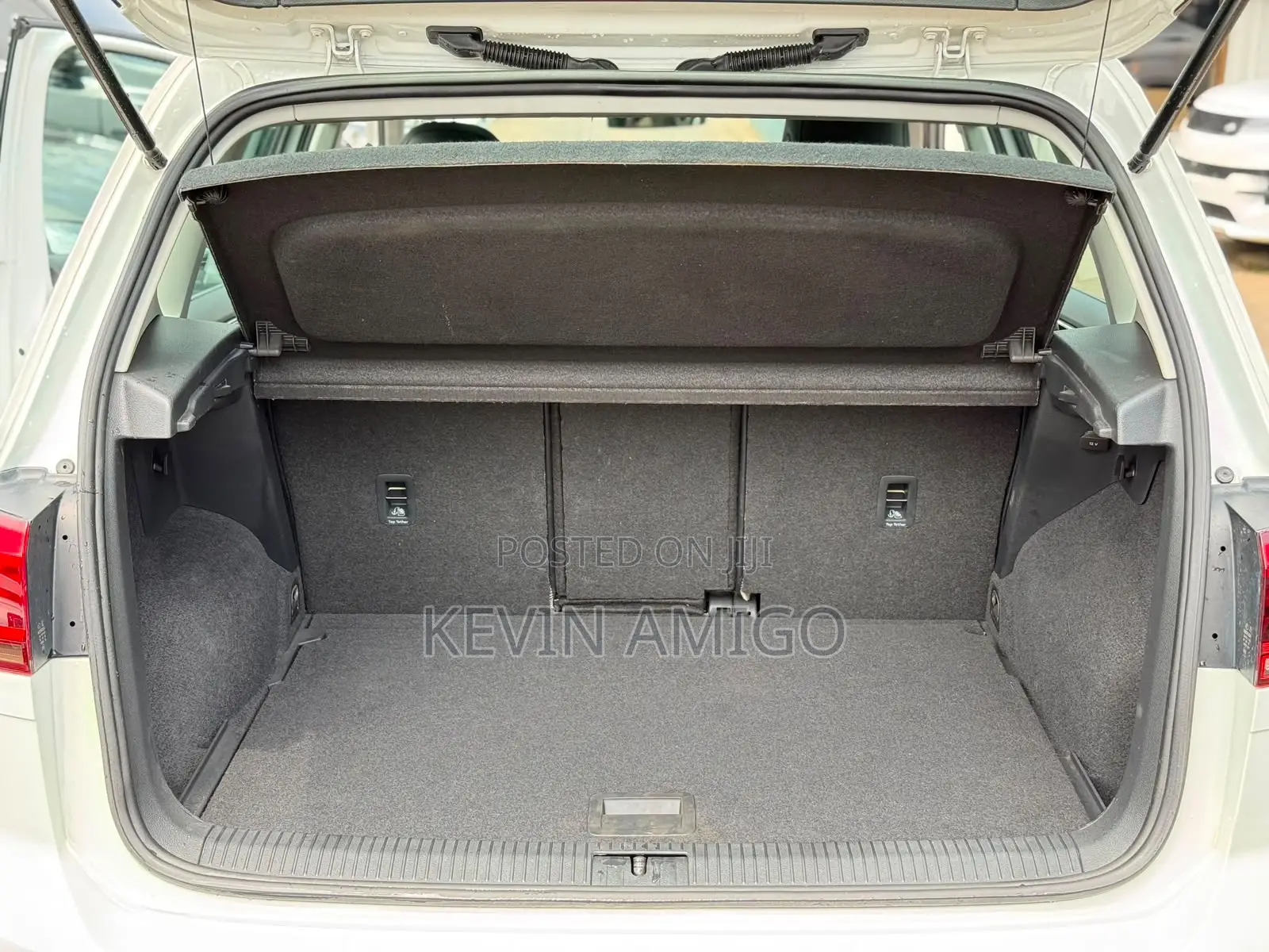 Volkswagen Golf 2019 White