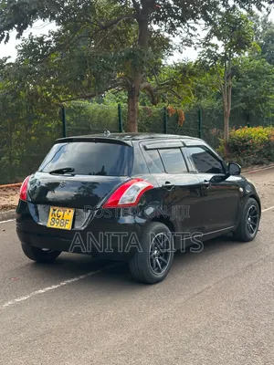Suzuki Swift 2011 Black
