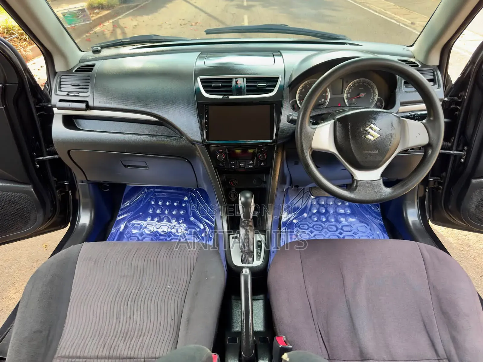Suzuki Swift 2011 Black