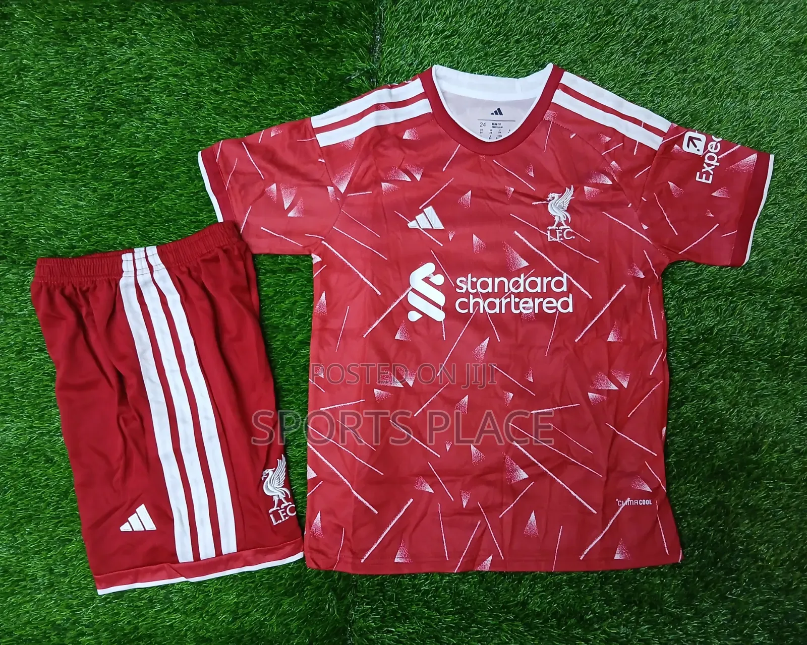 Liverpool New Season Kids Jersey 26/26 Kit