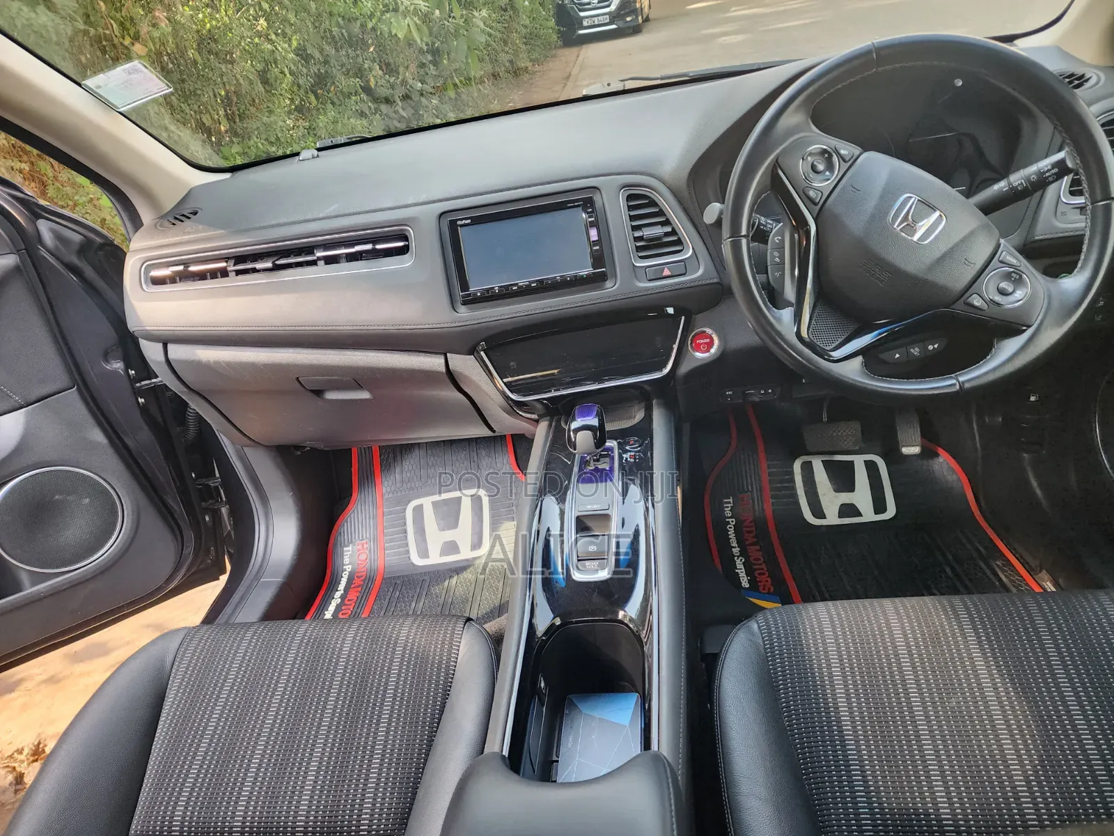 Honda Vezel 2017 Black