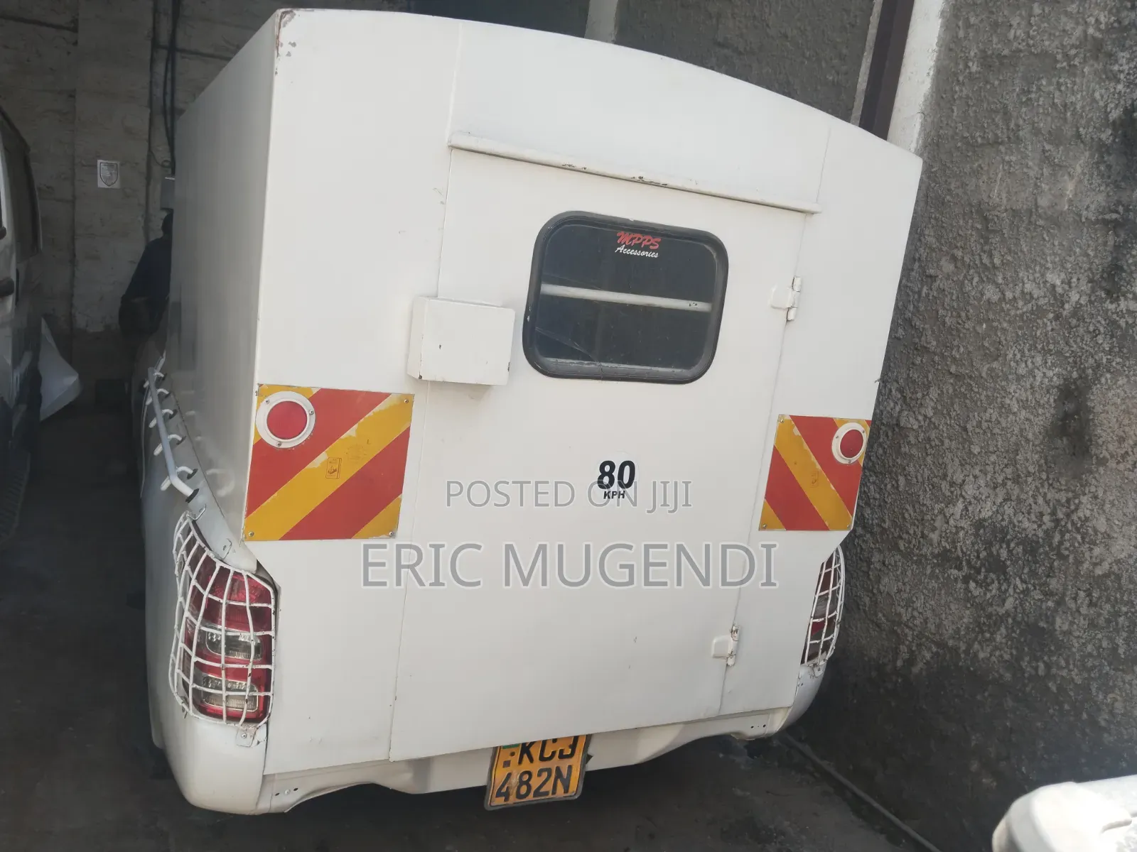 Mitsubishi L200 2015 White