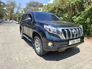 Toyota Land Cruiser Prado 2.8 D-4D 2015 Black