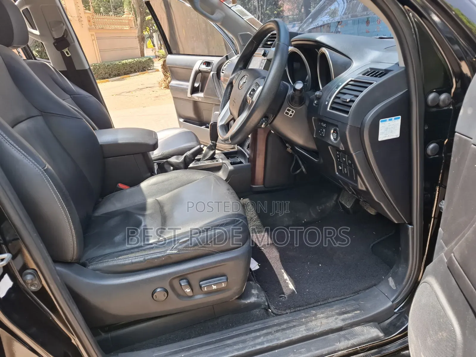 Toyota Land Cruiser Prado 2.8 D-4D 2015 Black