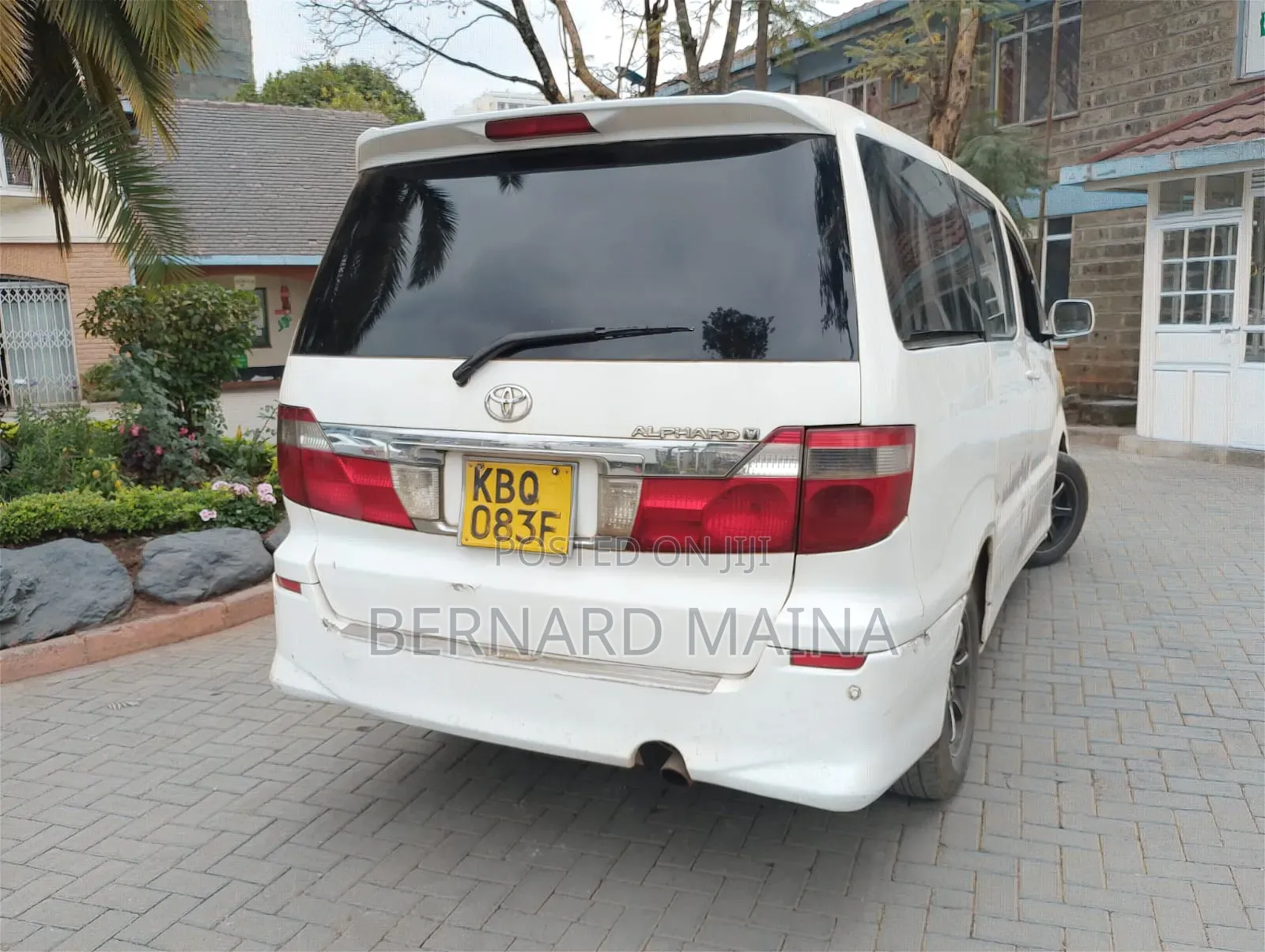 Toyota Alphard 2004 White