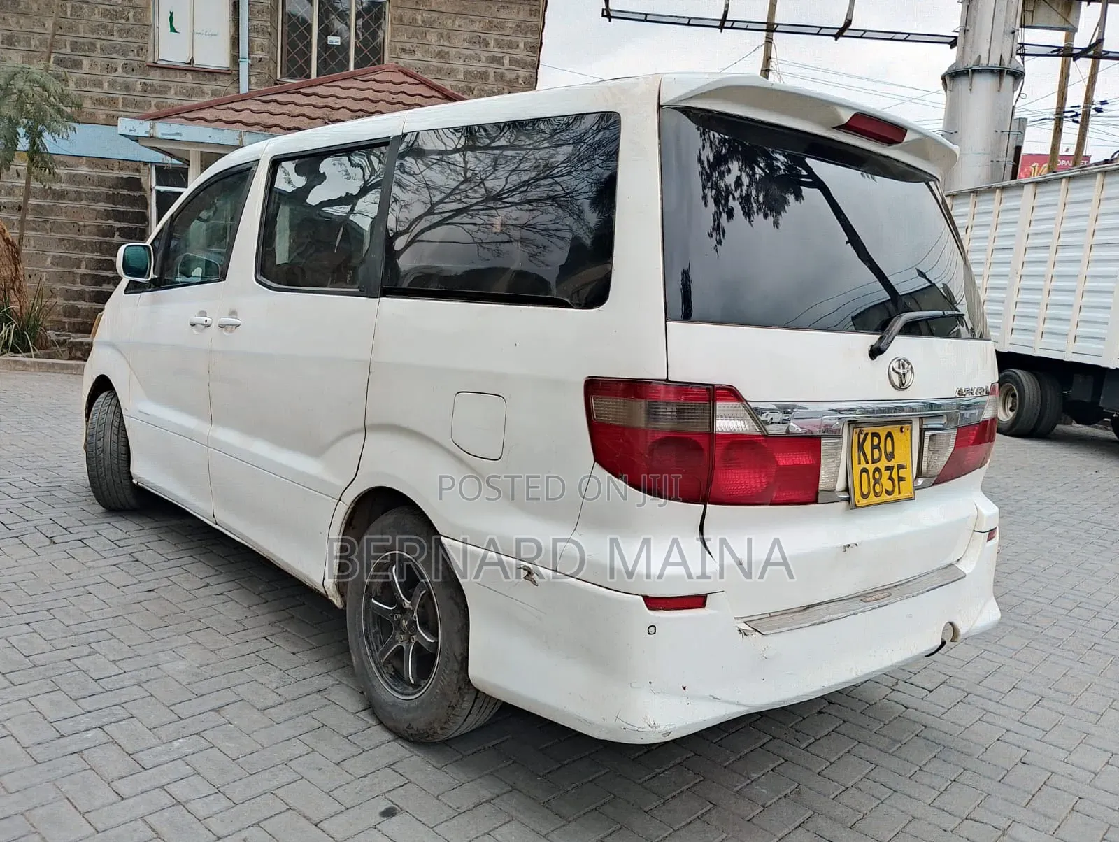 Toyota Alphard 2004 White