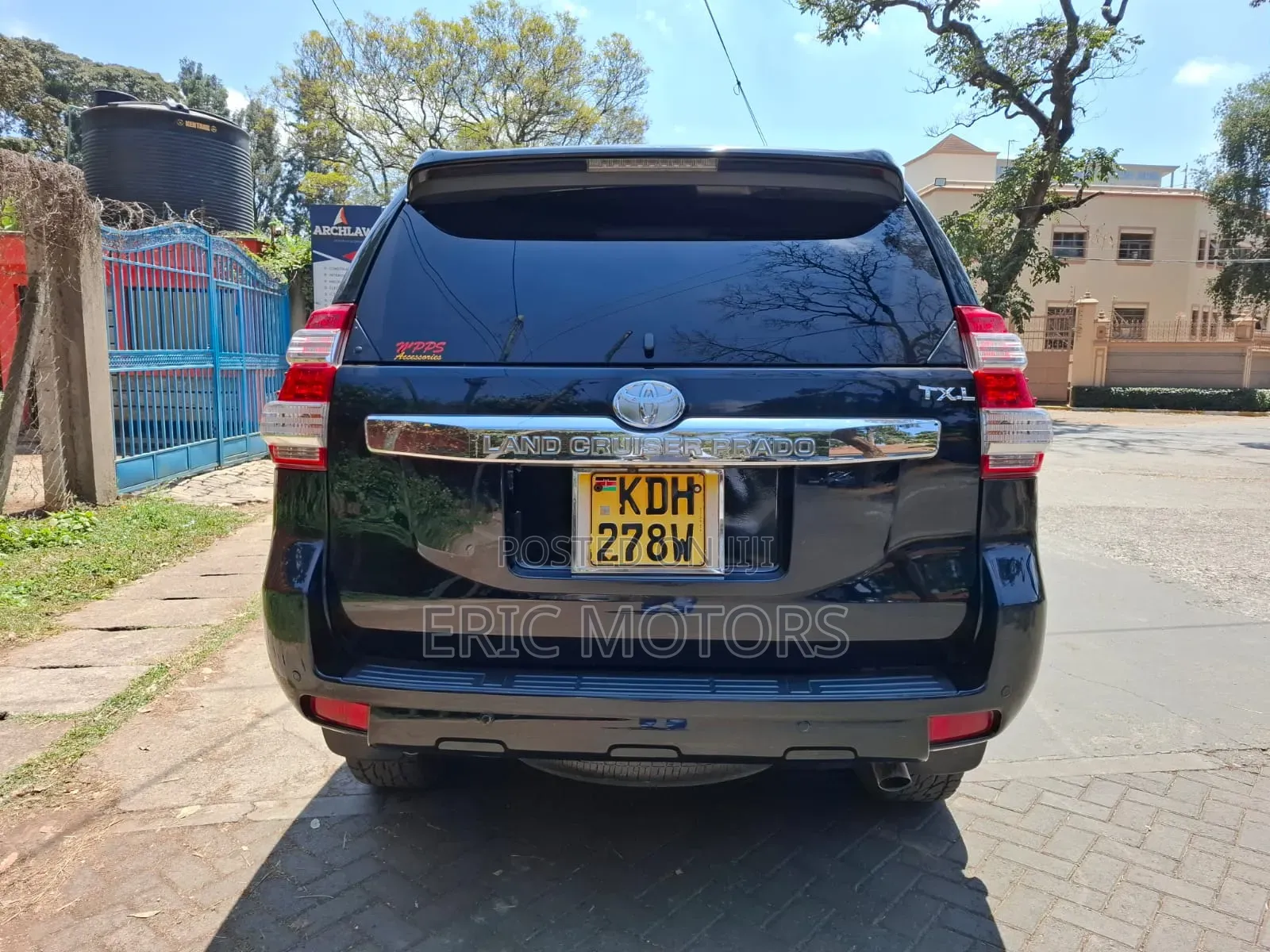 Toyota Land Cruiser Prado 2015 Black