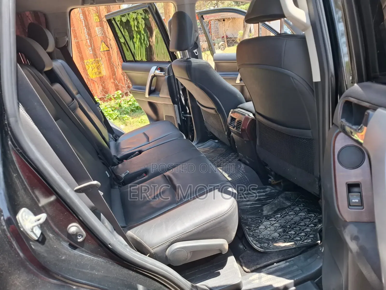 Toyota Land Cruiser Prado 2015 Black