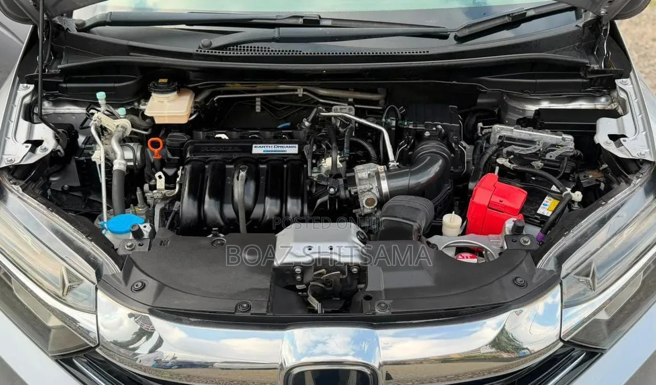 Honda Shuttle 2020 Silver