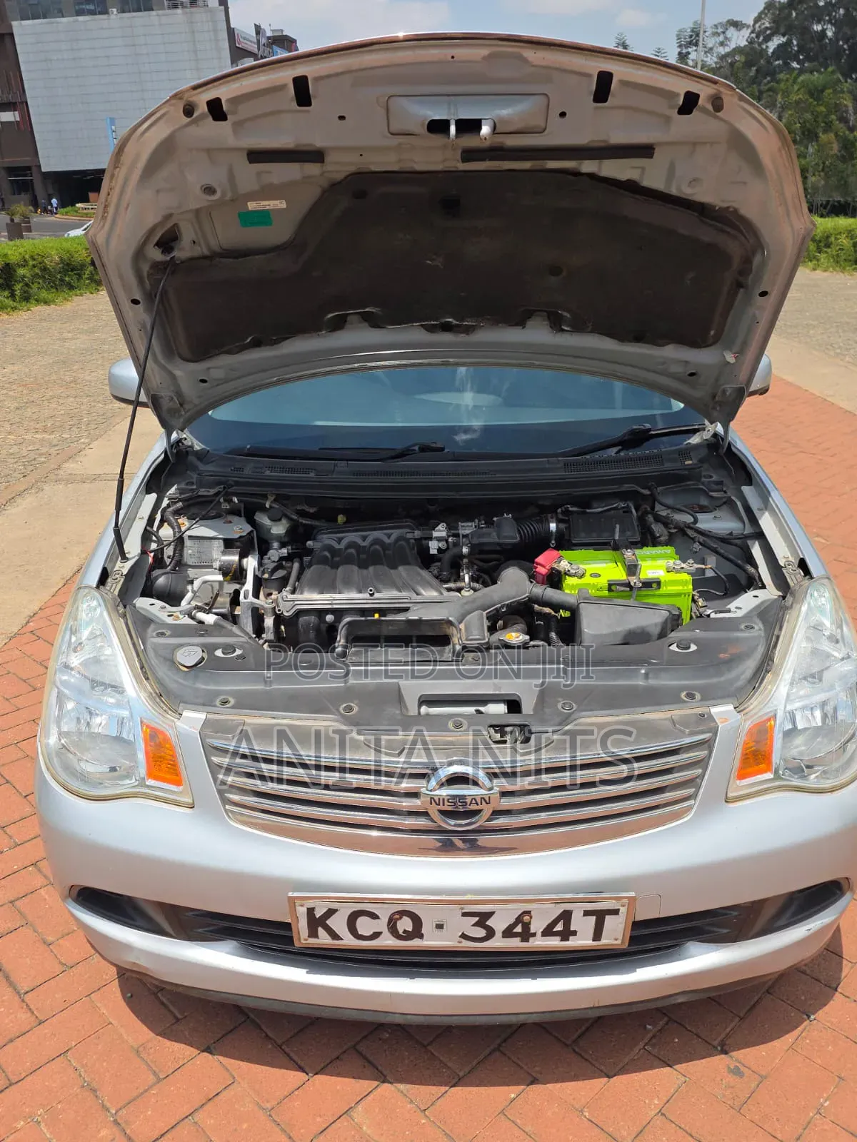 Nissan Bluebird 2011 Silver