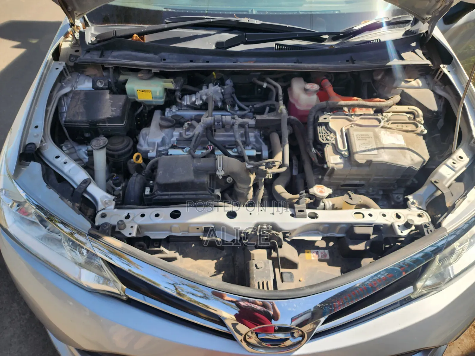 Toyota Corolla Fielder 2018 Silver
