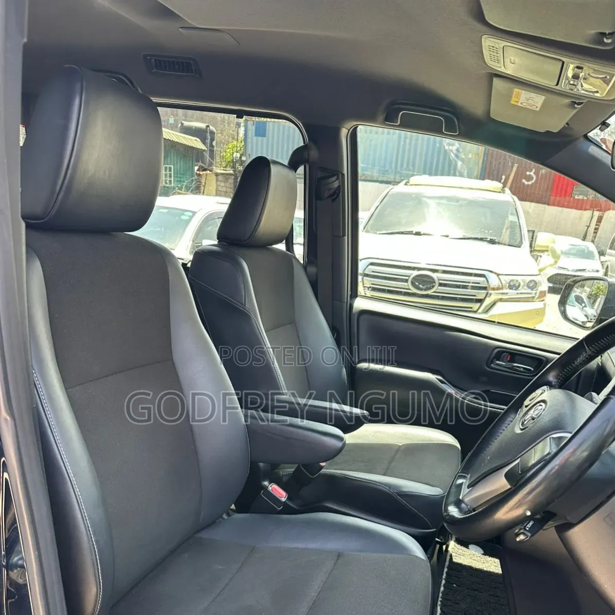 Toyota Noah 2020 Blue