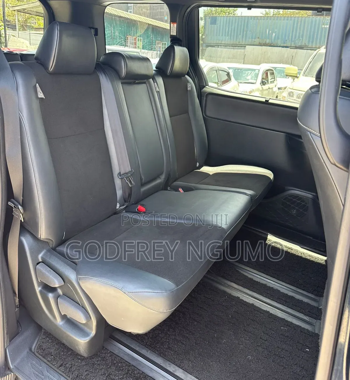 Toyota Noah 2020 Blue