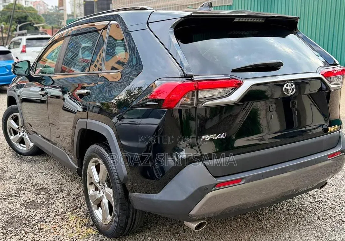 Toyota RAV4 2020 Black