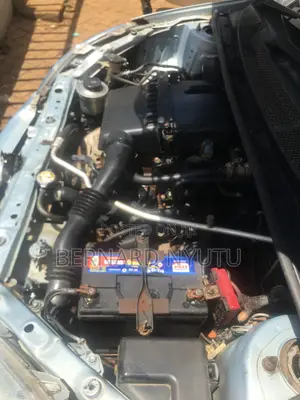 Toyota Vitz 2004 Blue