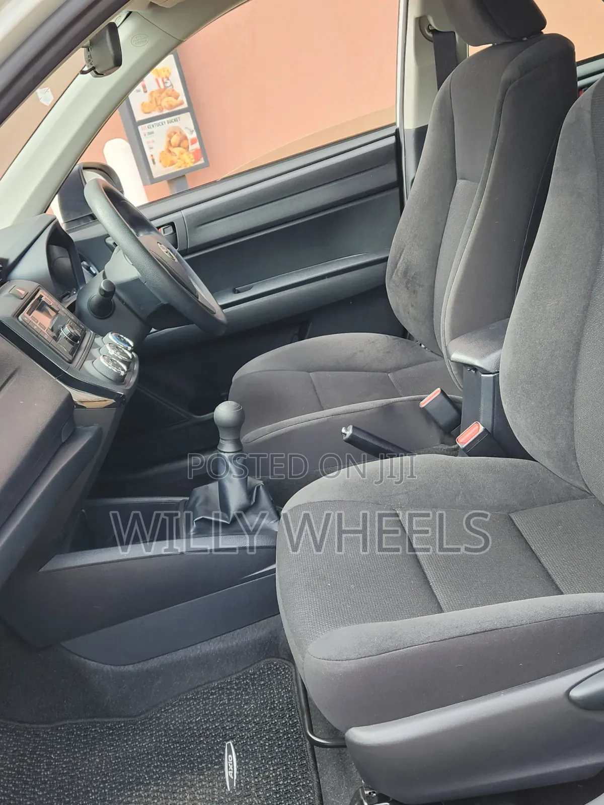 Toyota Axio 2018 White