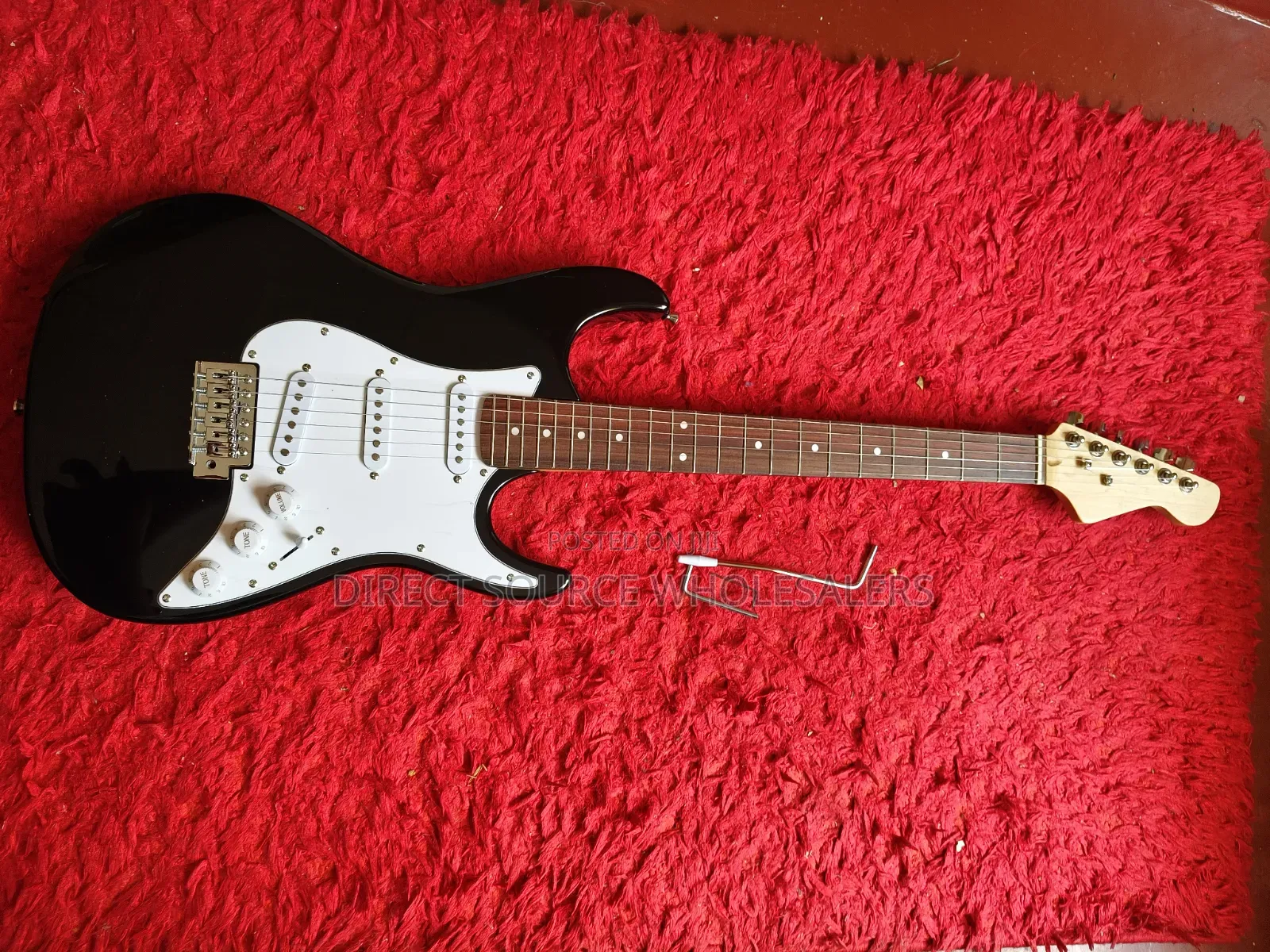 Electric Guitar With 3 Pickups – Gojantita