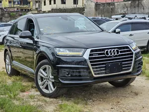 Audi Q7 2018 Black