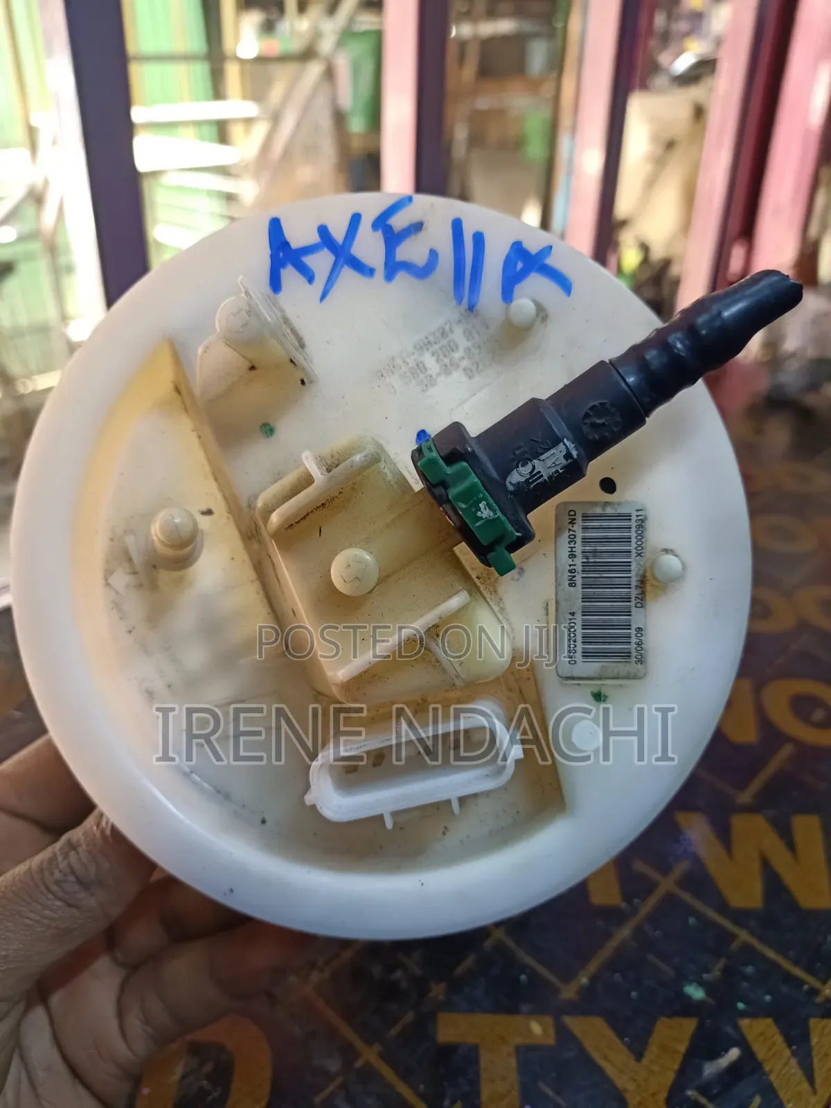Fuel Pump Mazda Axella