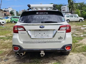 Subaru Outback 2018 White