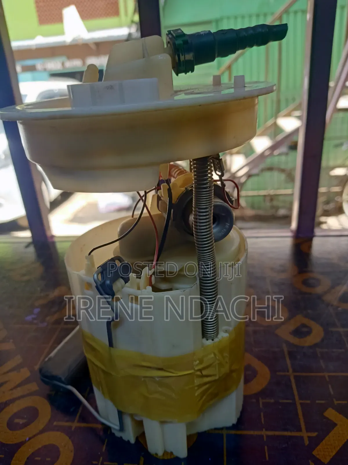 Fuel Pump Mazda Axella