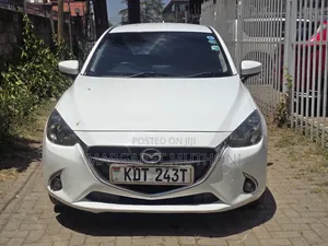 Mazda Demio 2018 White