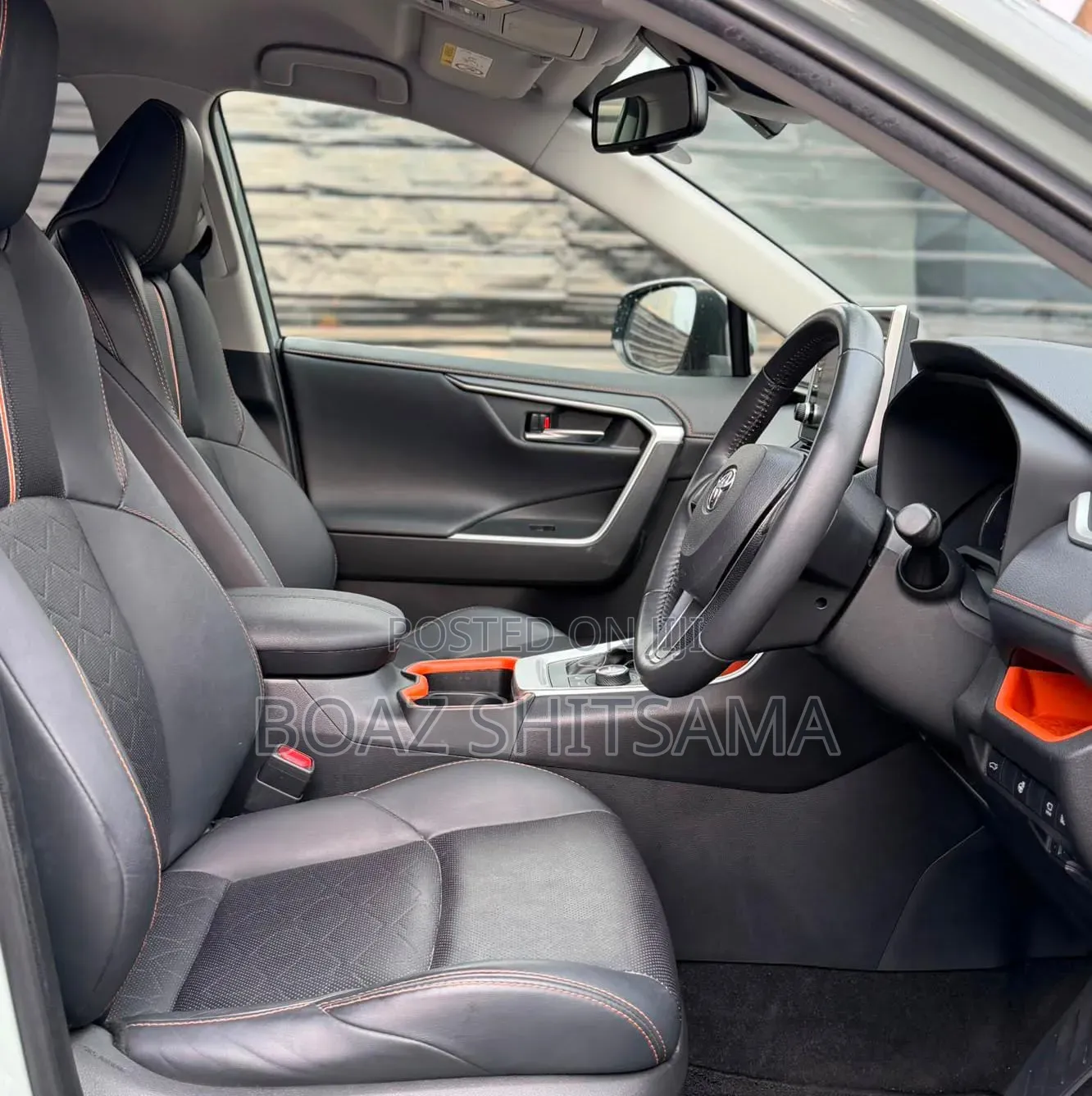 Toyota RAV4 2020 Green