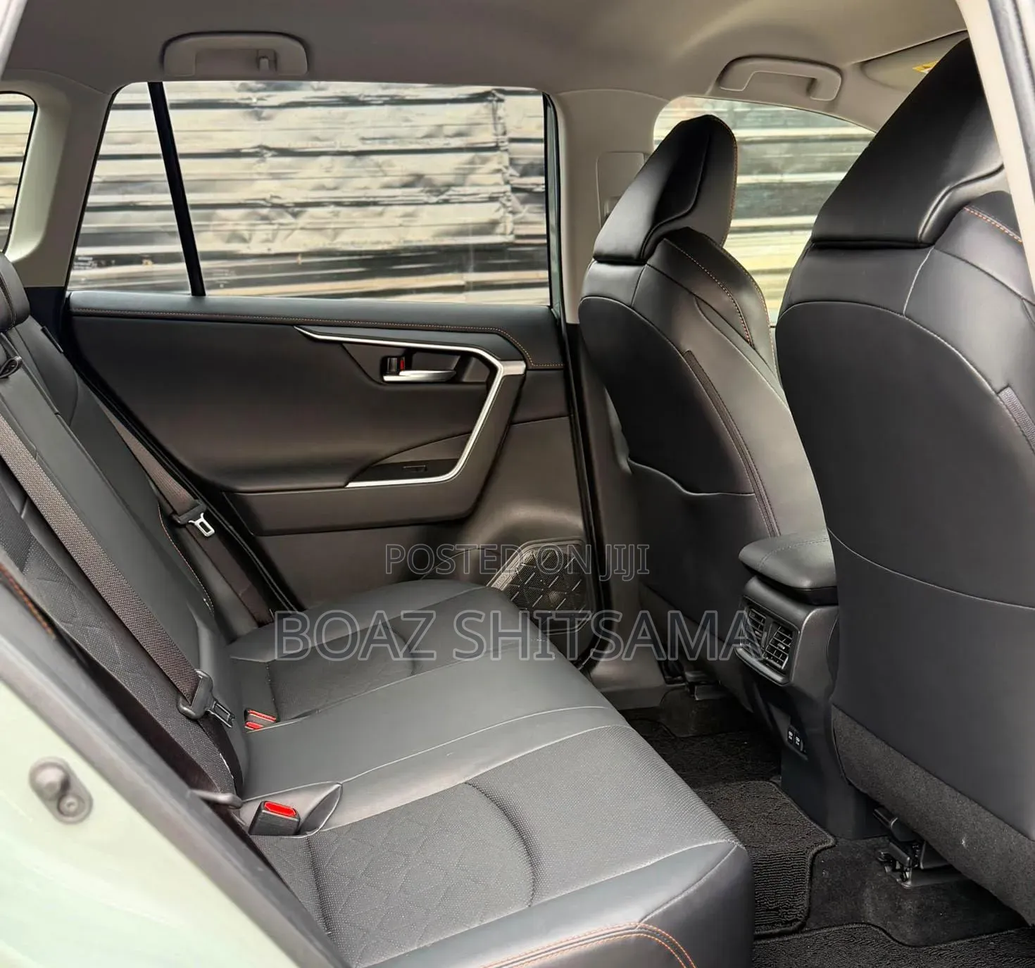 Toyota RAV4 2020 Green