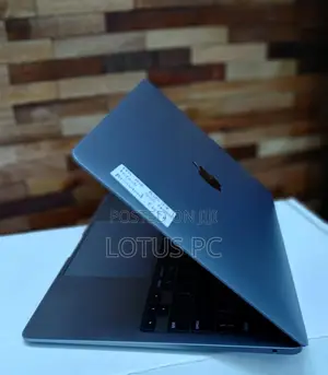 Laptop Apple MacBook Air 2020 16GB Apple M1 SSD 256GB