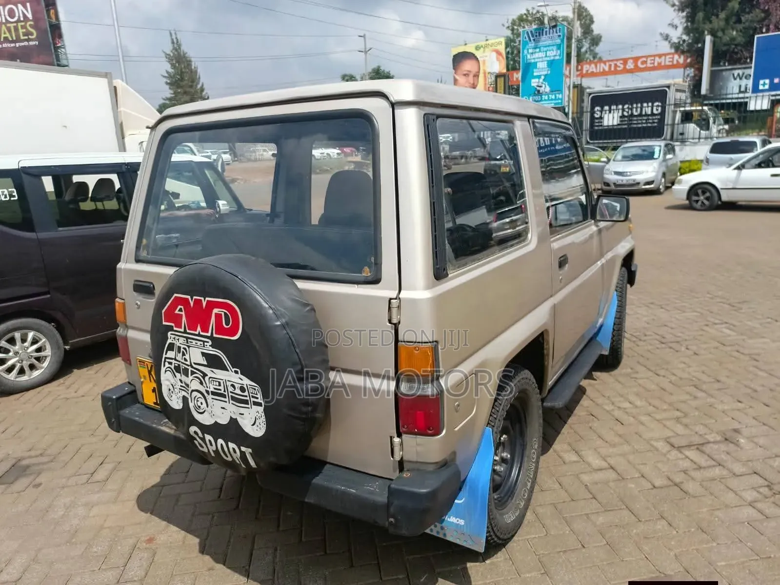 Daihatsu Rocky Wagon 1989 Beige