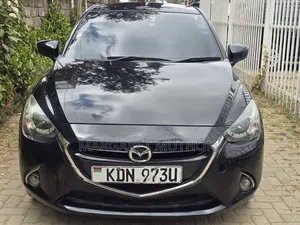 Mazda Demio 2016 Black