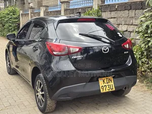 Mazda Demio 2016 Black