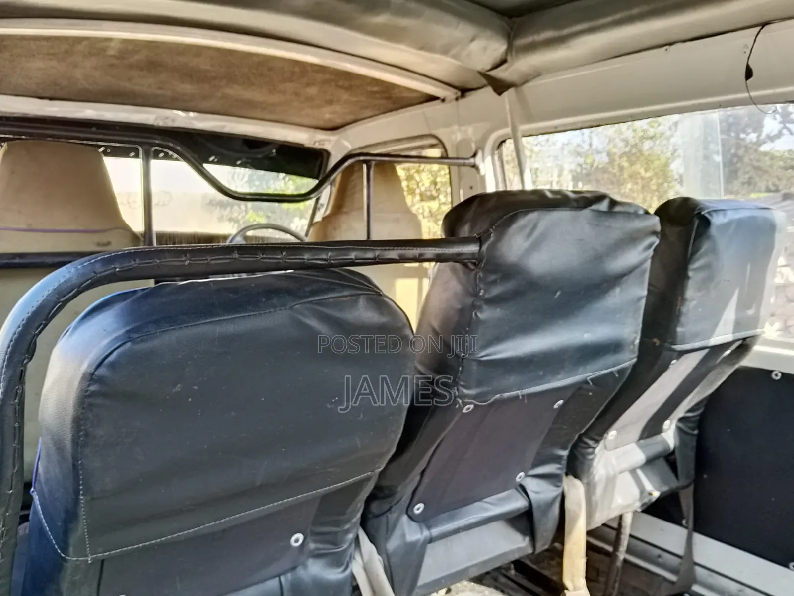 Toyota HiAce 2004 White
