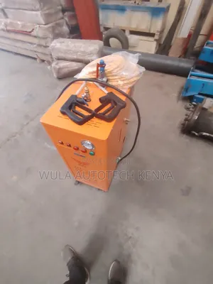 Heavy Duty Engine Steam Washing Machine With Flexible Hose Pipe